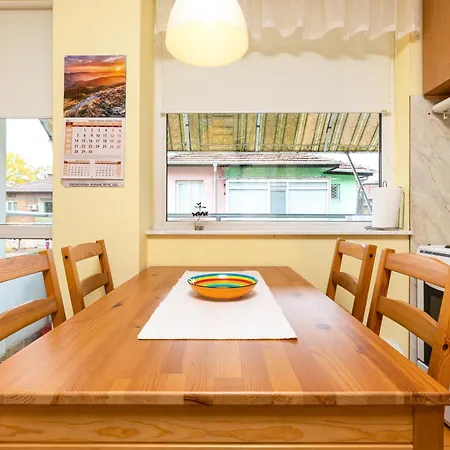 Quiet Near The Center By Flat Mаnager Plovdiv